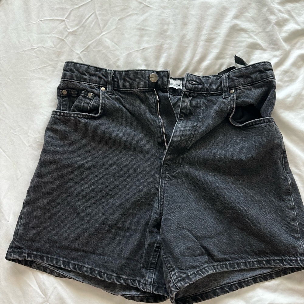 Zara Black Women’s Dad Jean Shorts High-Waisted